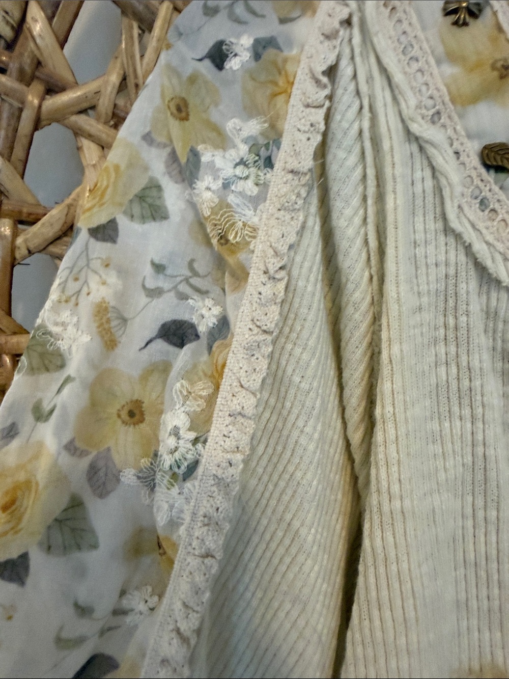 POL Floral Peasant Blouse in Cream and Yellow - Picture 6 of 16